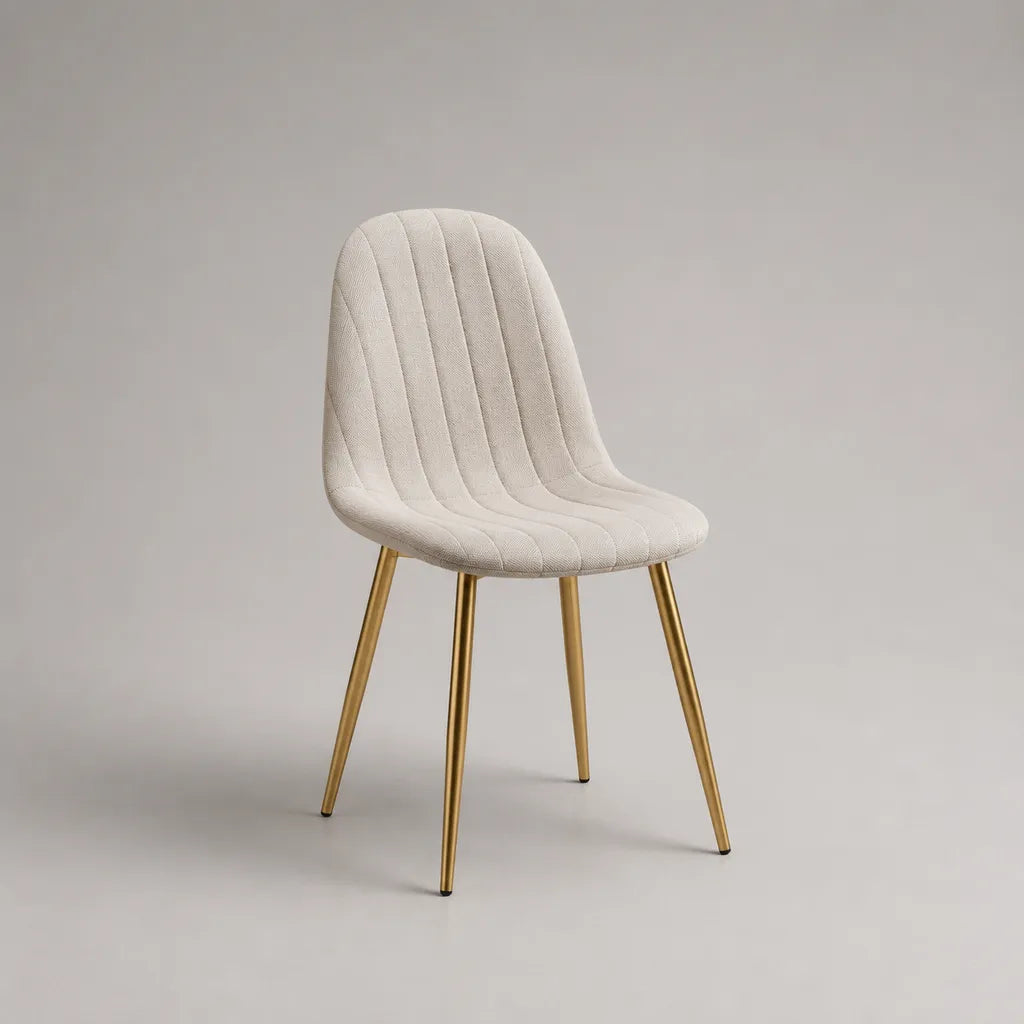 Chaise rembourrée en tissu ivoire avec pieds en acier doré, 49 × 56 × 84 cm